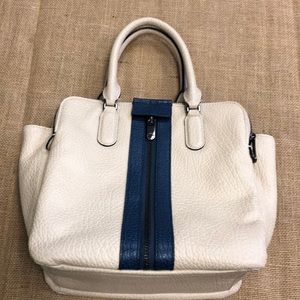 Marc Jacobs Roadster